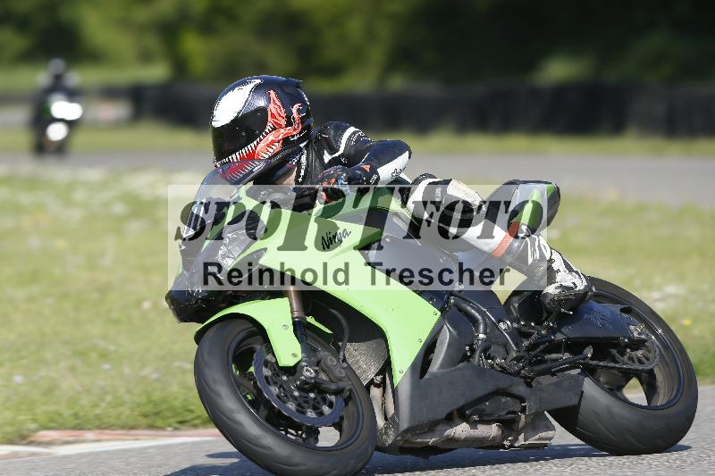 Archiv-2025/11 29.04.2025 PROMAX ADR/Gruppe gruen/80